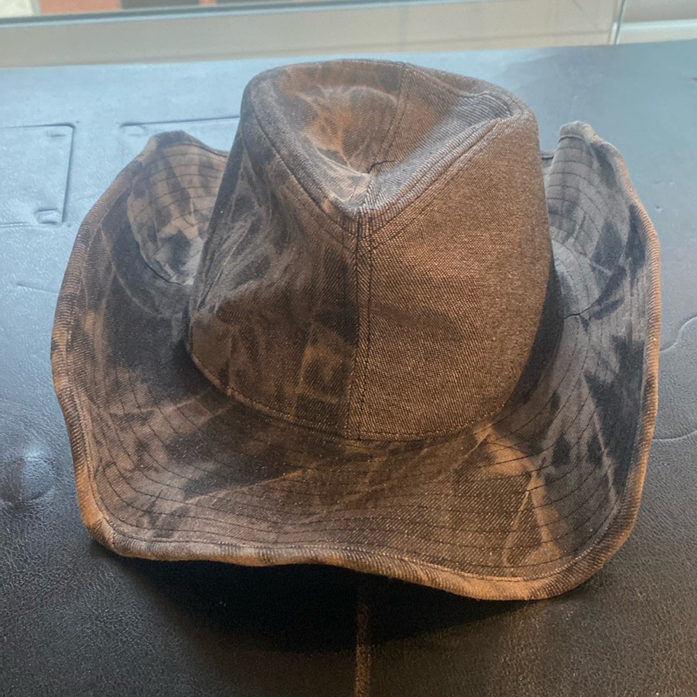 Grey faded denim cowboy hat.
